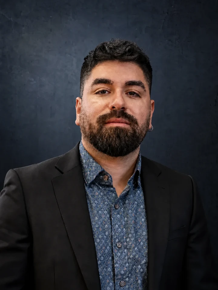 Retrato de Sebastián Navarrete, líder de Operaciones Integrales